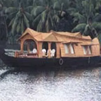 Kondai Lip Hotel Alappuzha